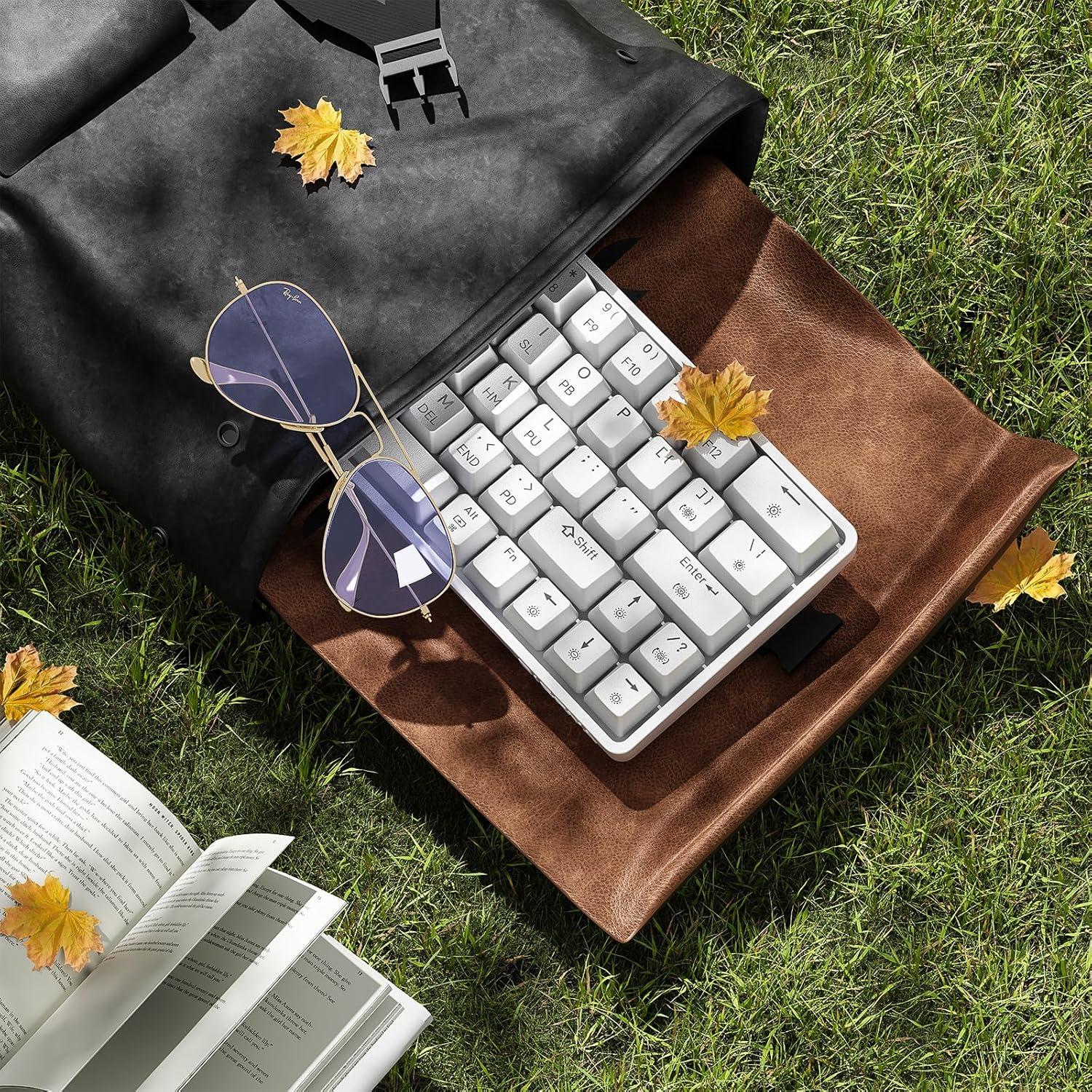 Teclado Mecánico Inalámbrico TMKB T63 60% RGB Blanco