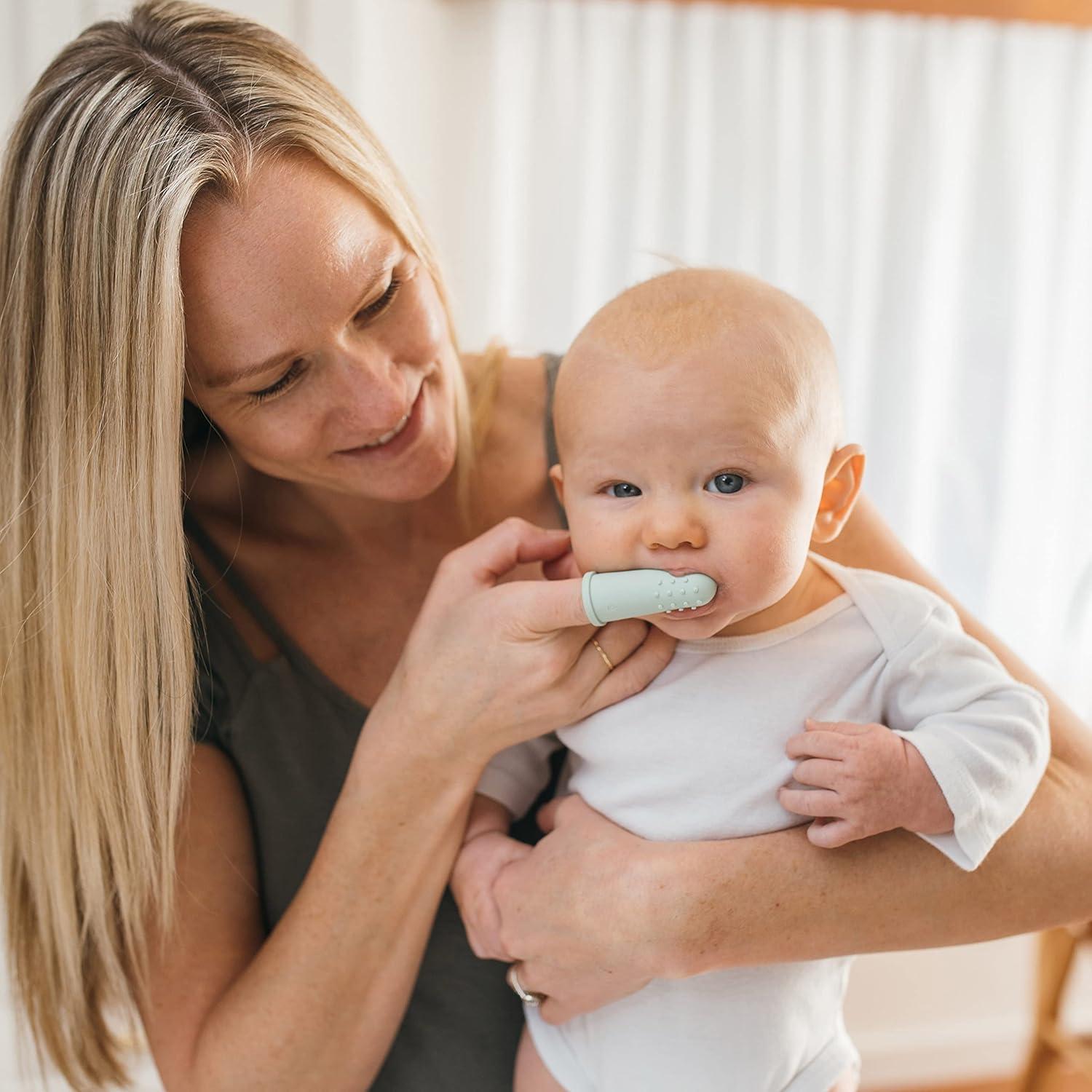 Cepillo de Dedo de Silicona Dr. Brown 3m+ con Estuche