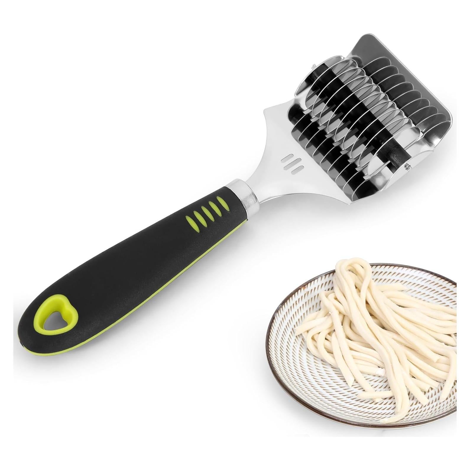 Rodillo Cortador de Fideos KYUEWRT Acero Inoxidable 24x11.5 cm