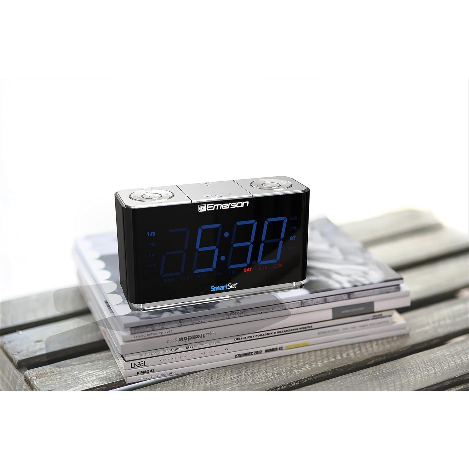 Reloj Despertador Emerson CKS1507 Bluetooth LED 1.4"