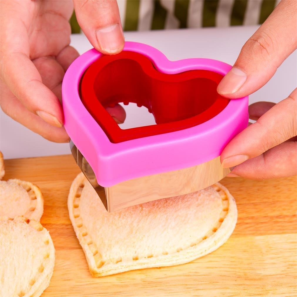 Juego de Cortadores de Galletas Corazón BYkooc 8 Piezas