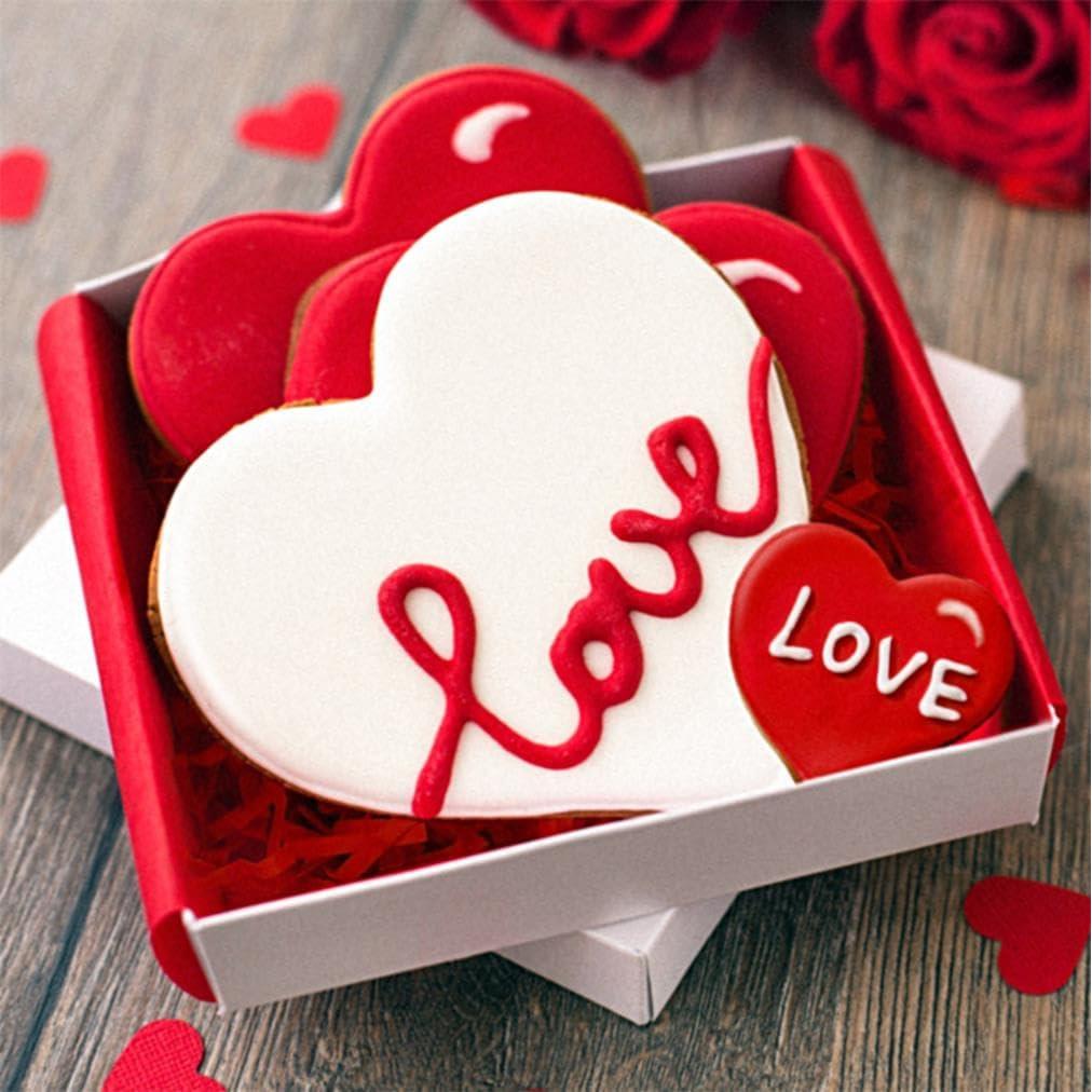Juego de Cortadores de Galletas Corazón BYkooc 8 Piezas