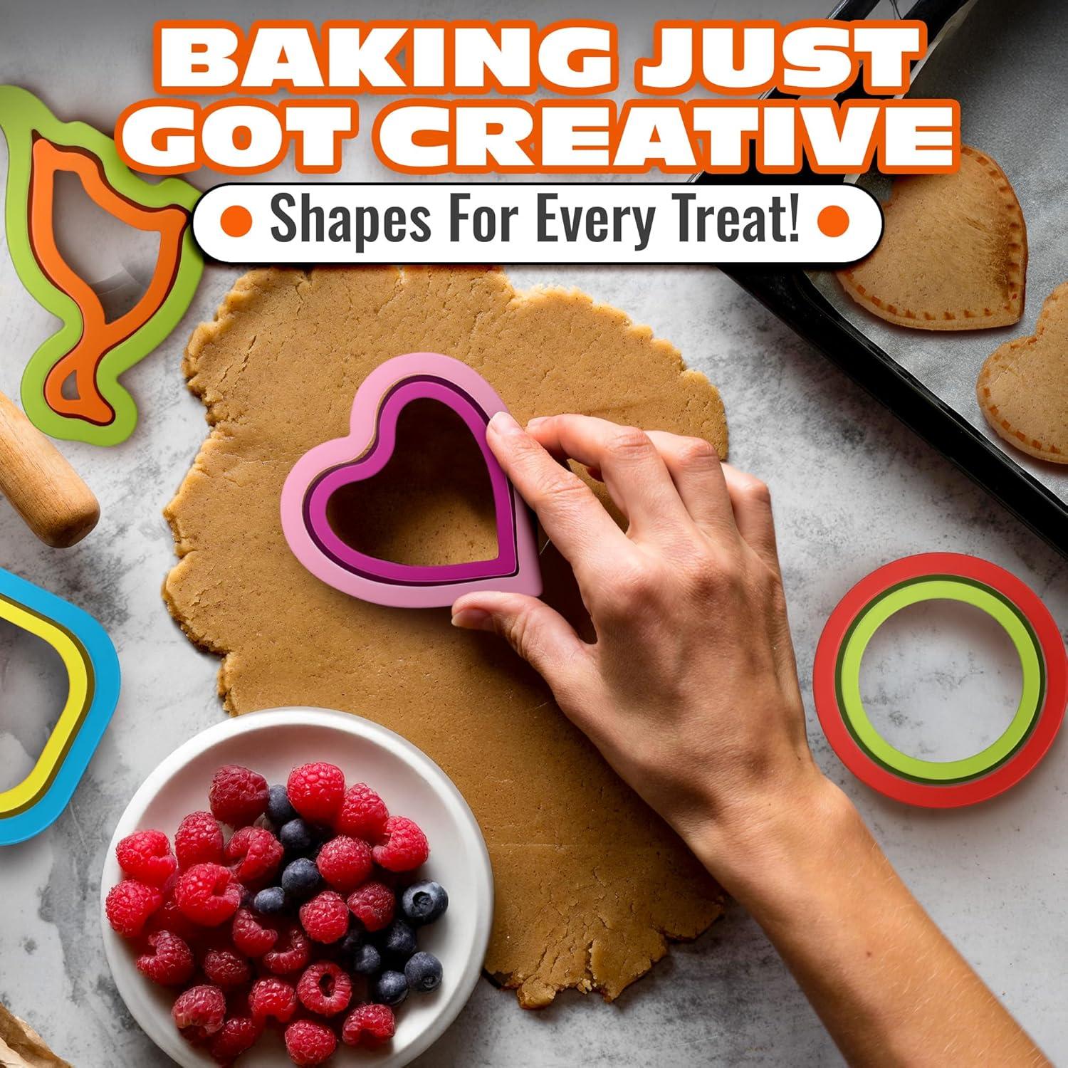 Juego de Cortadores de Sándwiches HYQO 4 Piezas Multicolor