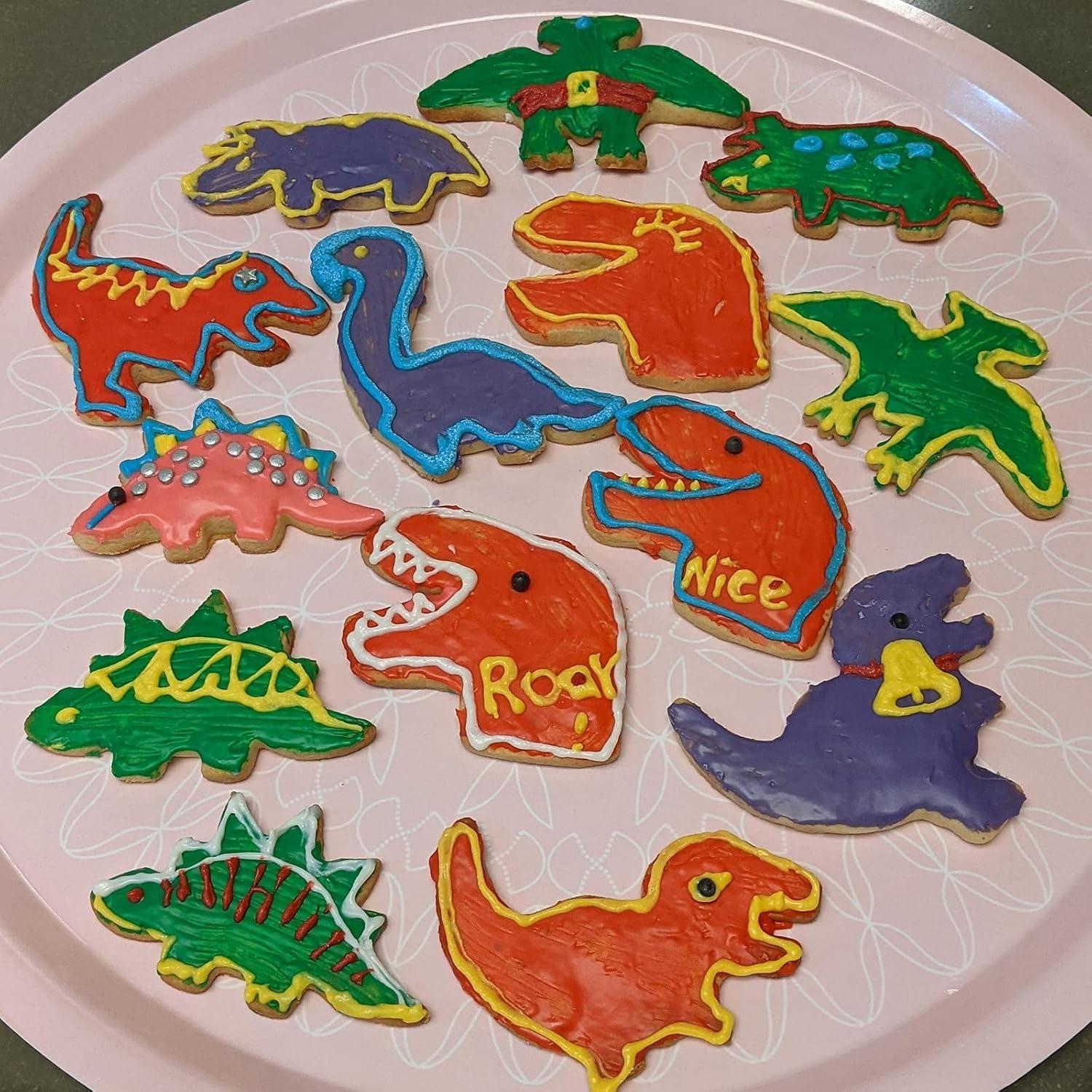 Juego de Cortadores de Galletas Dinosaurios LUBTOSMN 7 Piezas