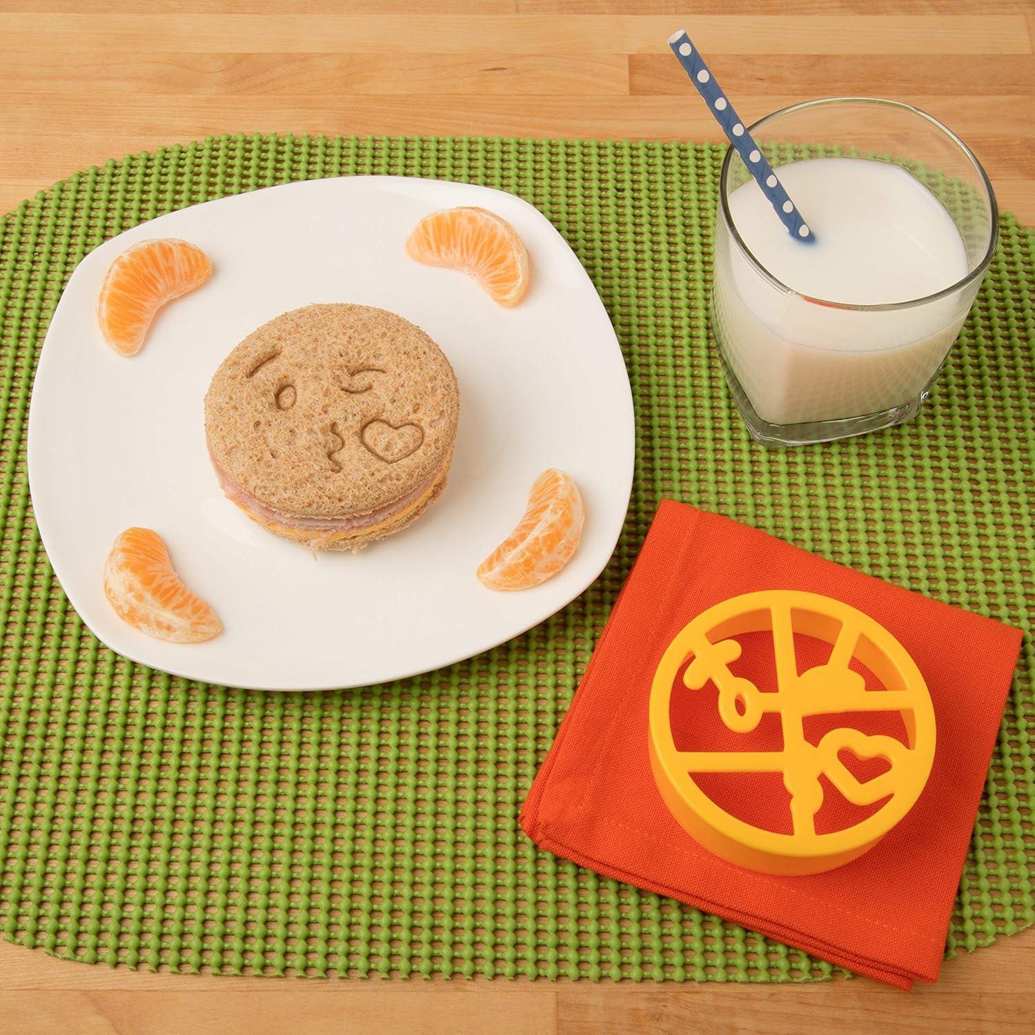 Cortadores de Sándwich Emoji Bentology - Set de 4 Formas