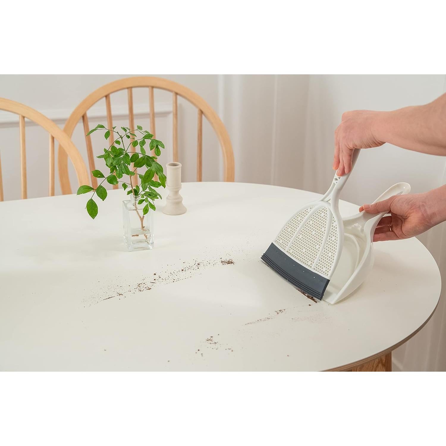 Juego de Cepillo y Recogedor de Silicona Broombi - 11x7cm