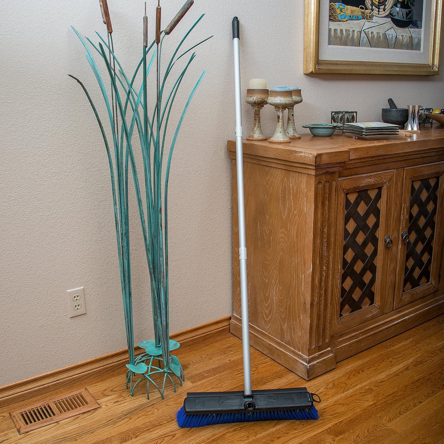 Escoba de Piso SPARTA 18" con Mango de Aluminio Azul
