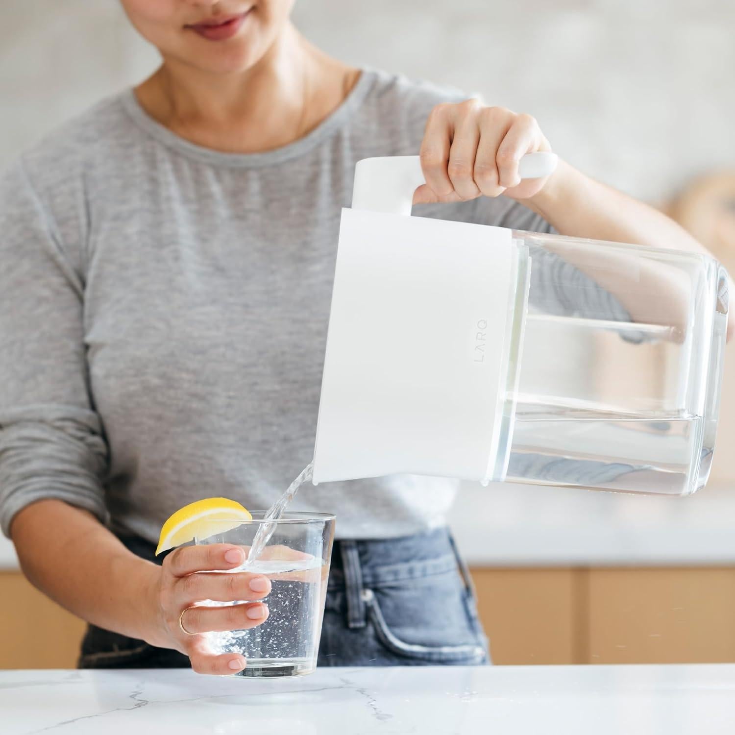 Jarra LARQ PureVis 1.9L Filtro UV Autolimpiante Blanco