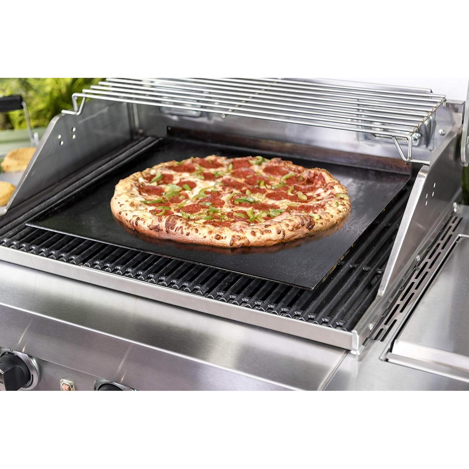 Piedra de Plancha Acero Carbono 45,72x38,1cm Char-Broil + Prensa Cuisinart