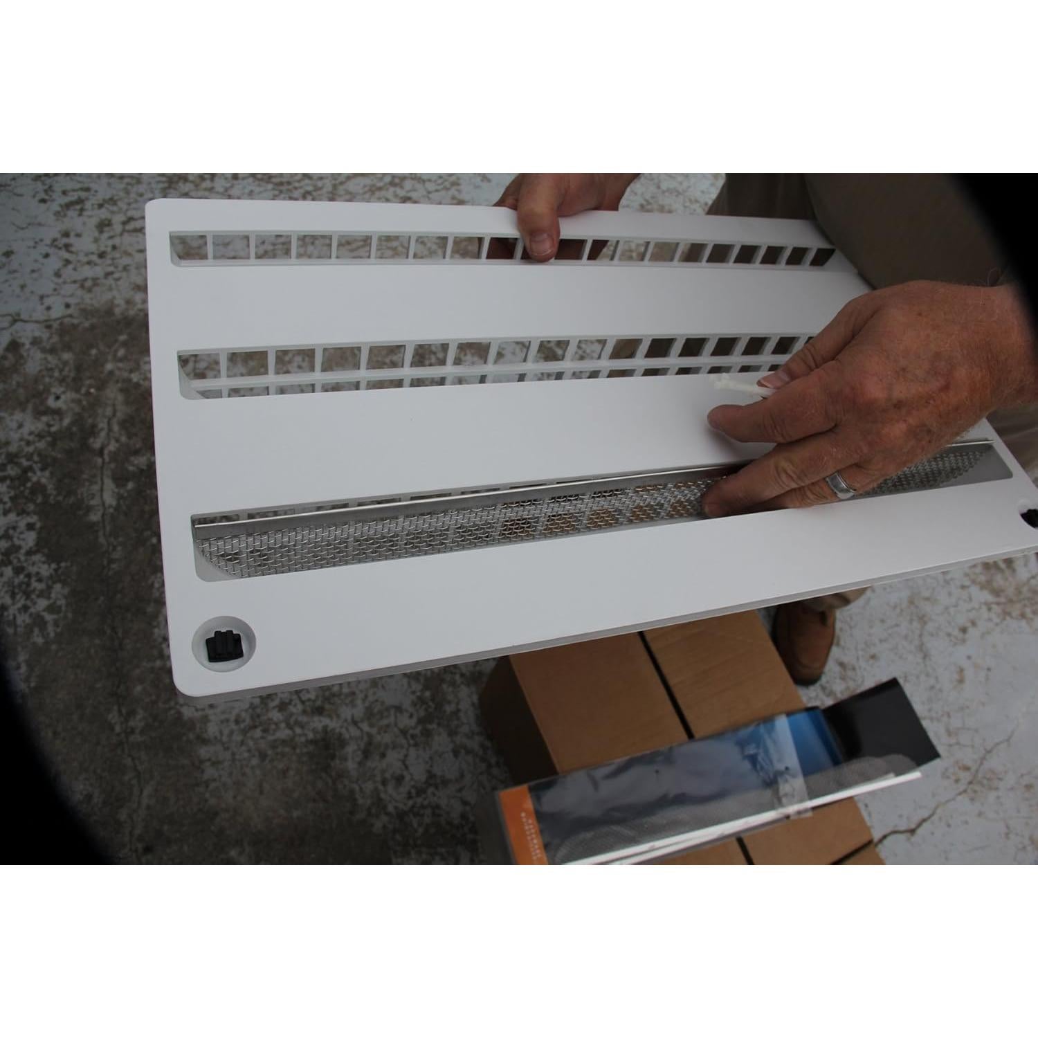 Pantalla de Insectos Camco RS 600 para Refrigeradores Dometic - 3 Unidades