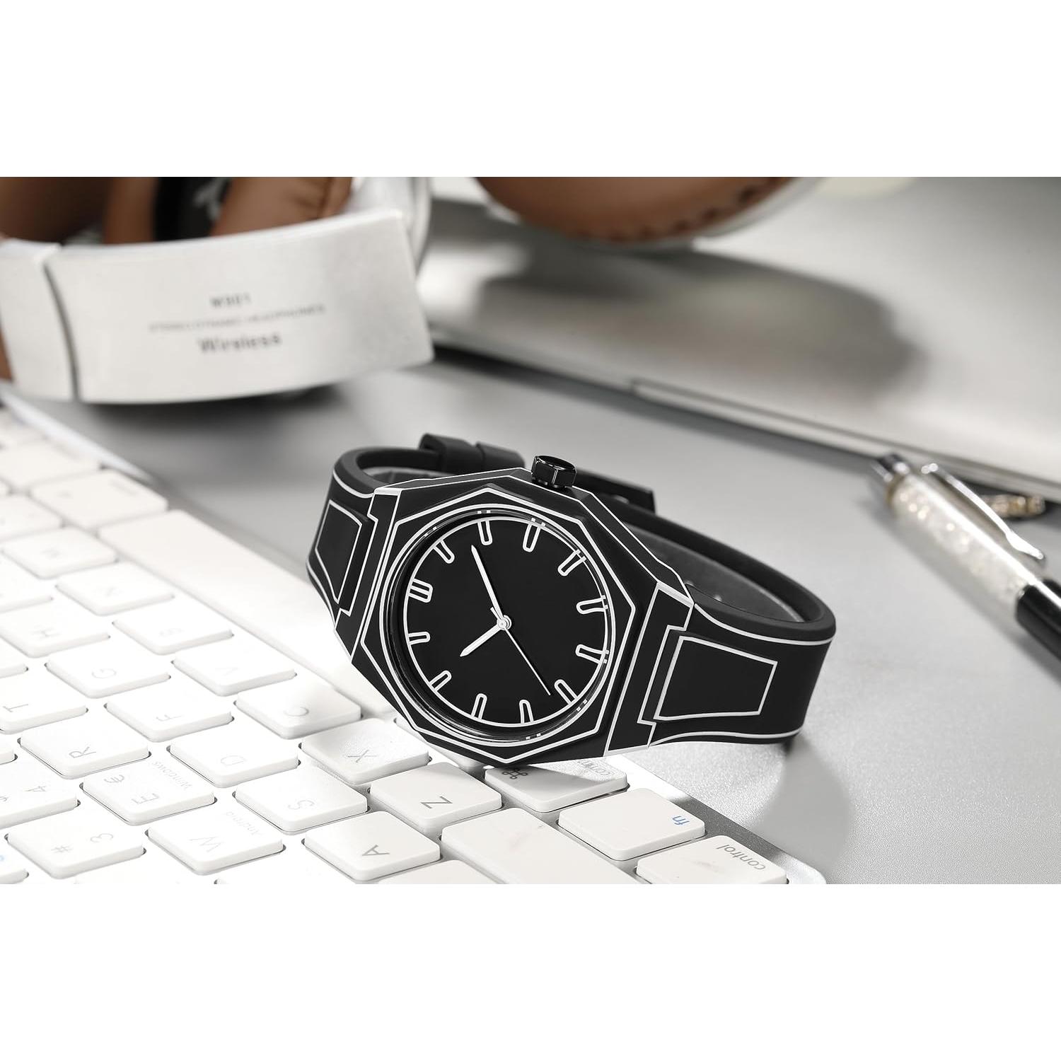 Reloj GORBEN Cuarzo Minimalista Negro y Blanco Anime