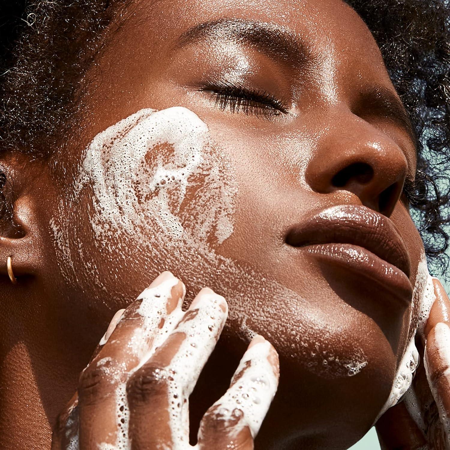 Limpiador Facial Suave Biossance Squalano 150ml Gel Espumoso