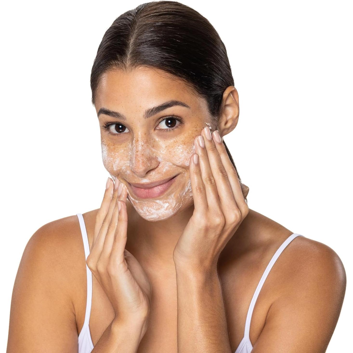 Neutrogena Limpiador Facial Diario 207 ml Sin Aceite