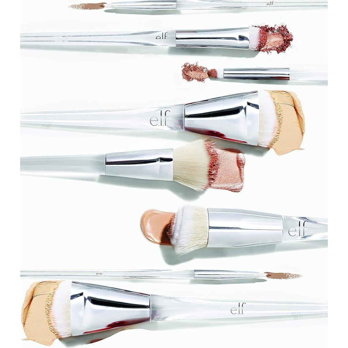 Brocha de Fundación Precisión Swirl e.l.f. Vegana 20 cm