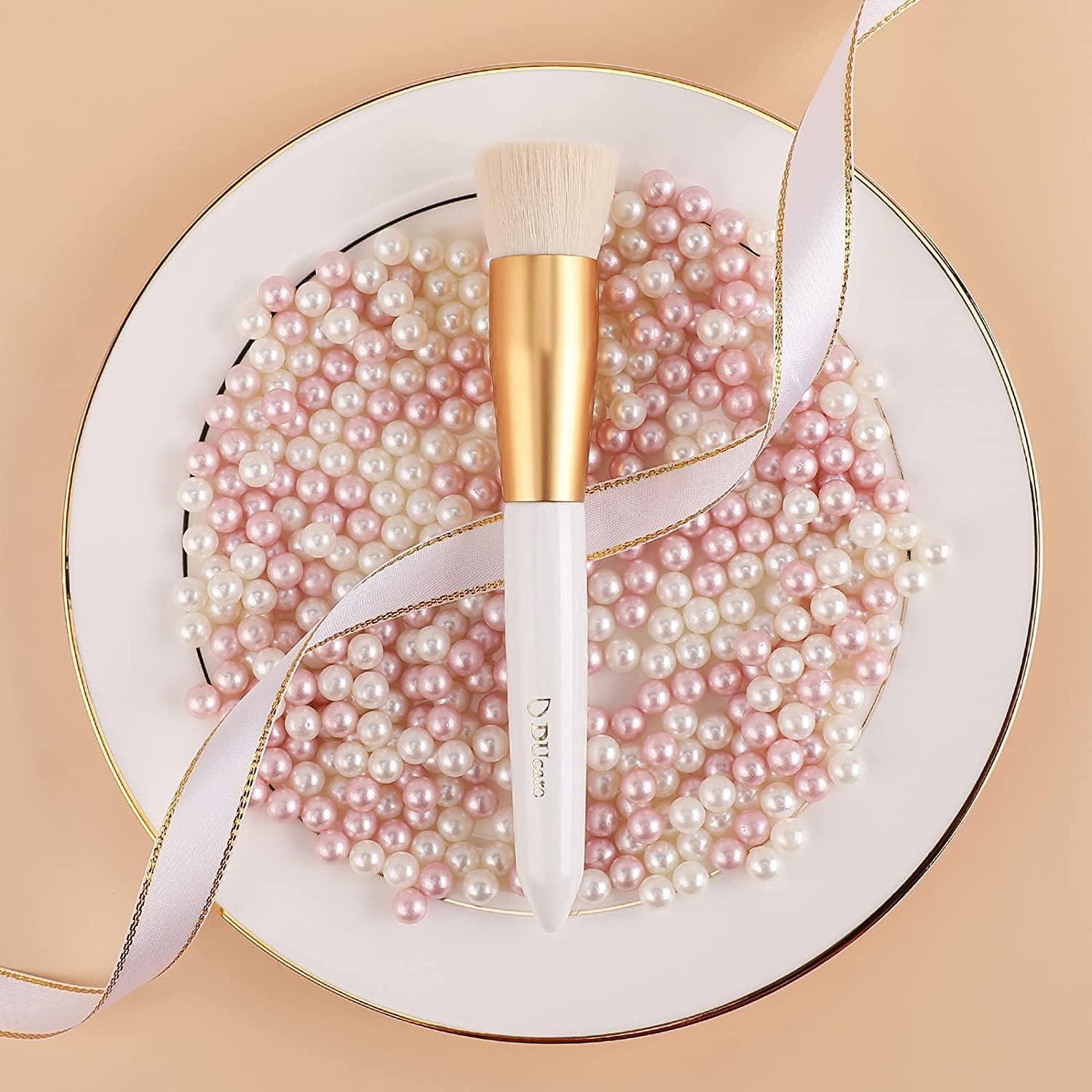 Brocha de Fundación DUcare Kabuki Sintética 17.78 cm