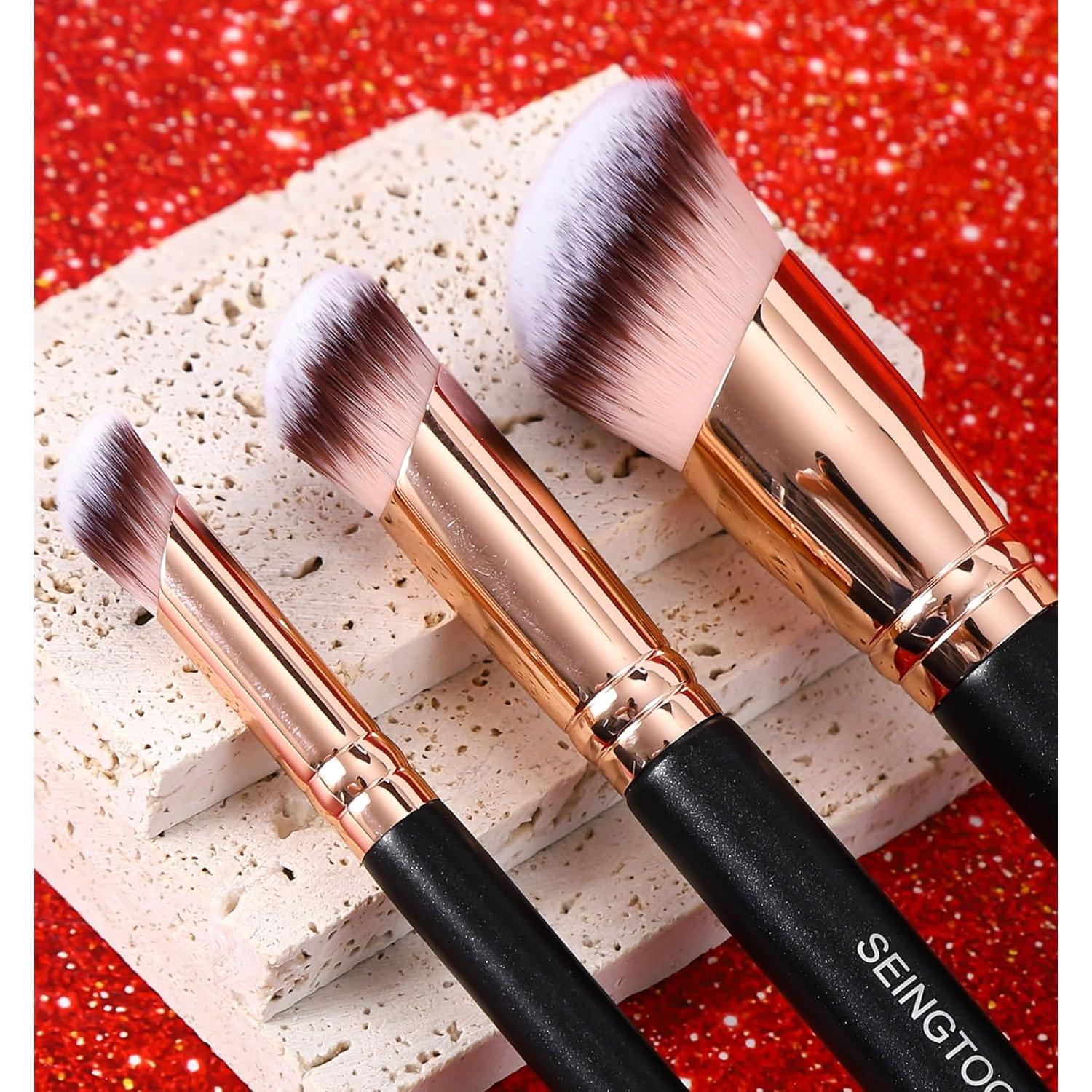 Conjunto de brochas de maquillaje SEINGTOOM 3 piezas anguladas