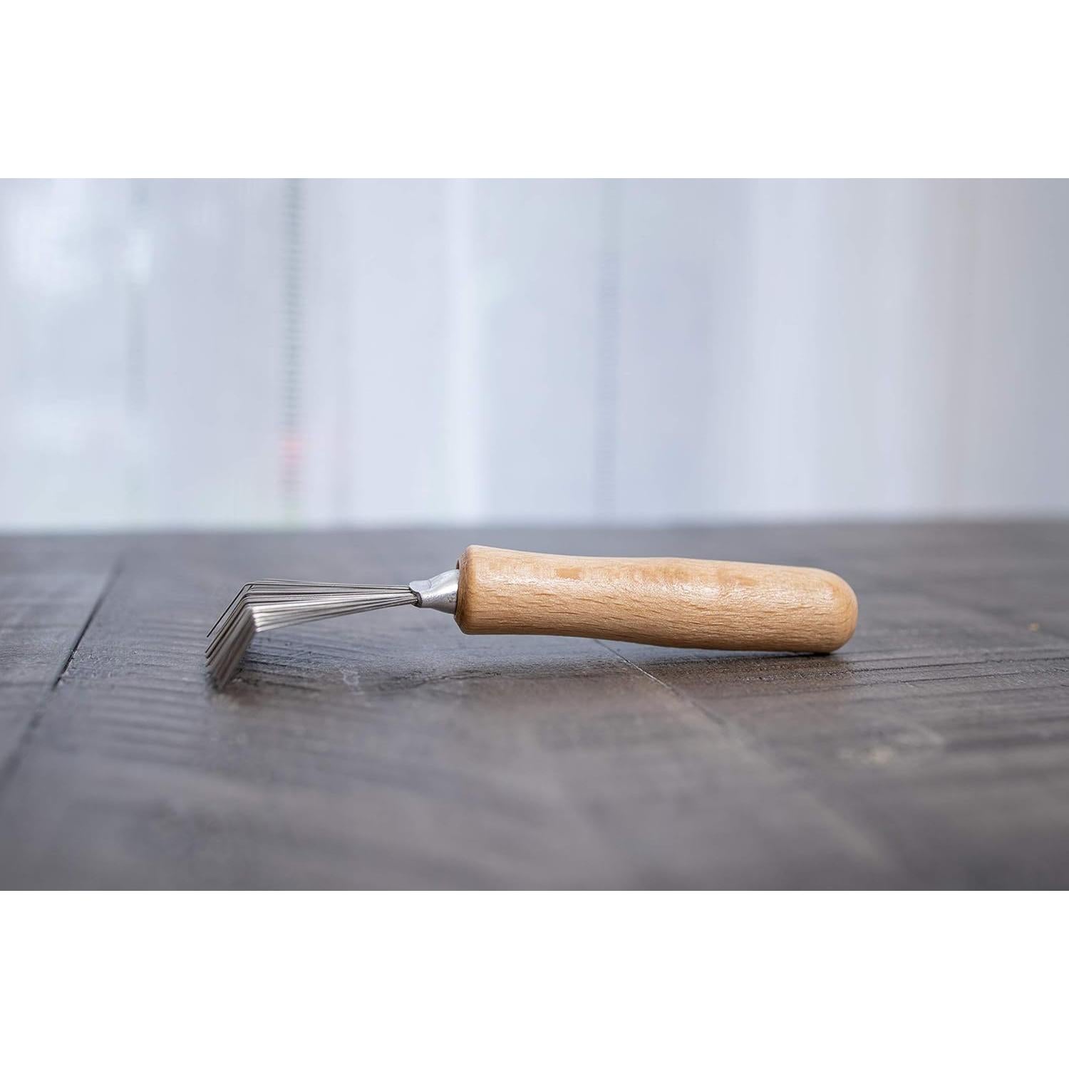 Limpiador de Cepillos GranNaturals - Rastrillo Ergonómico