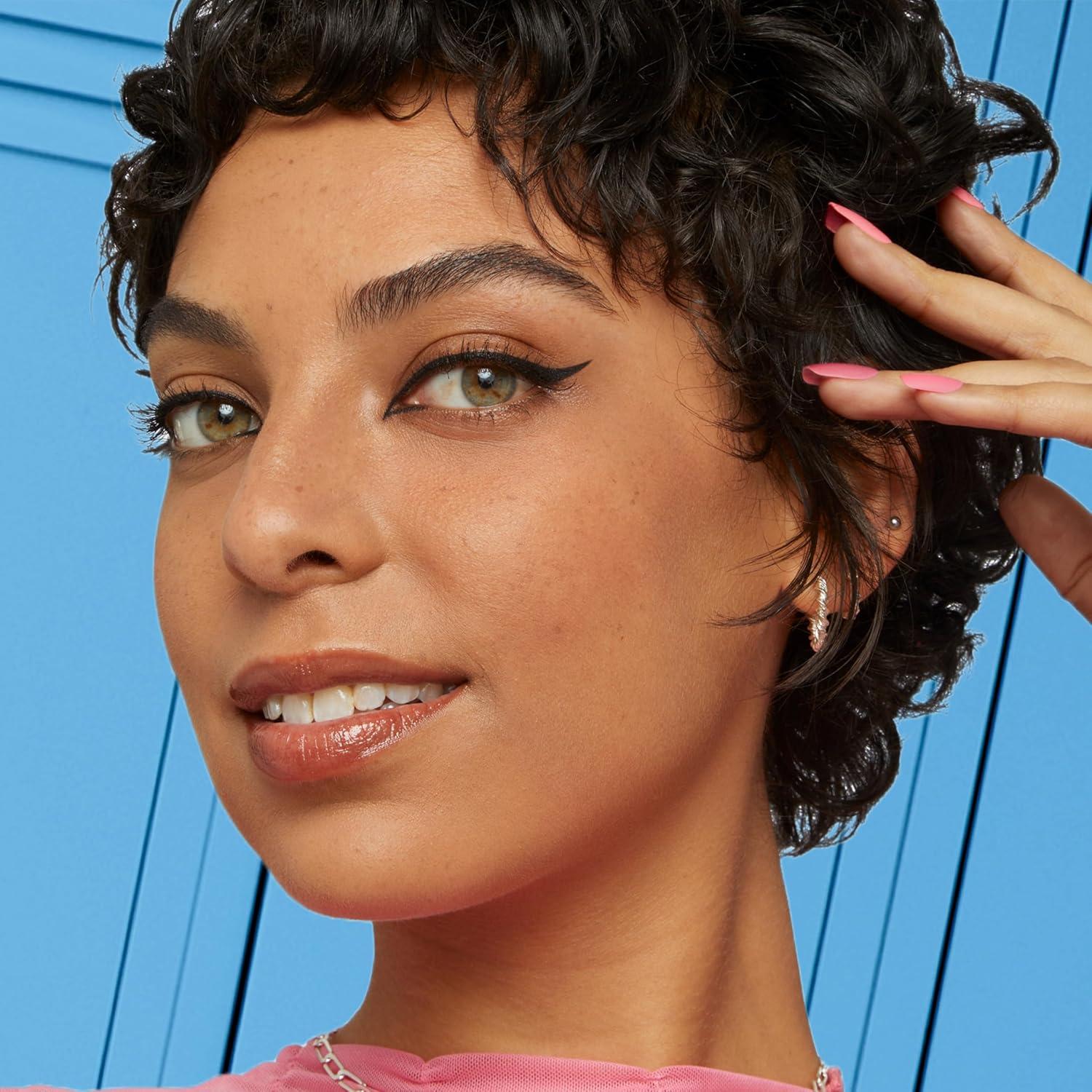 Delineador Líquido Impermeable Maybelline Master Precise Negro