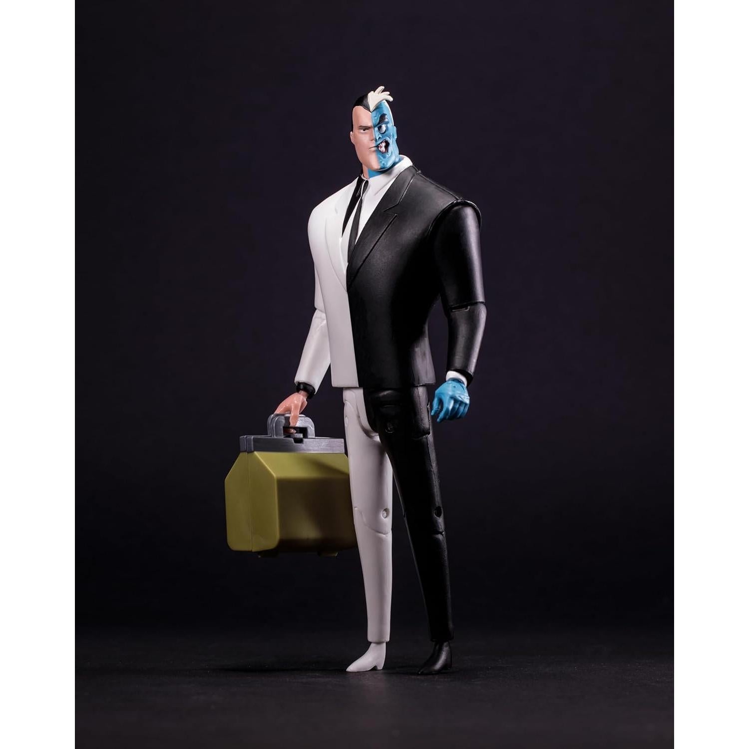 Figura Dos Caras McFarlane Toys 17.8 cm Detallada