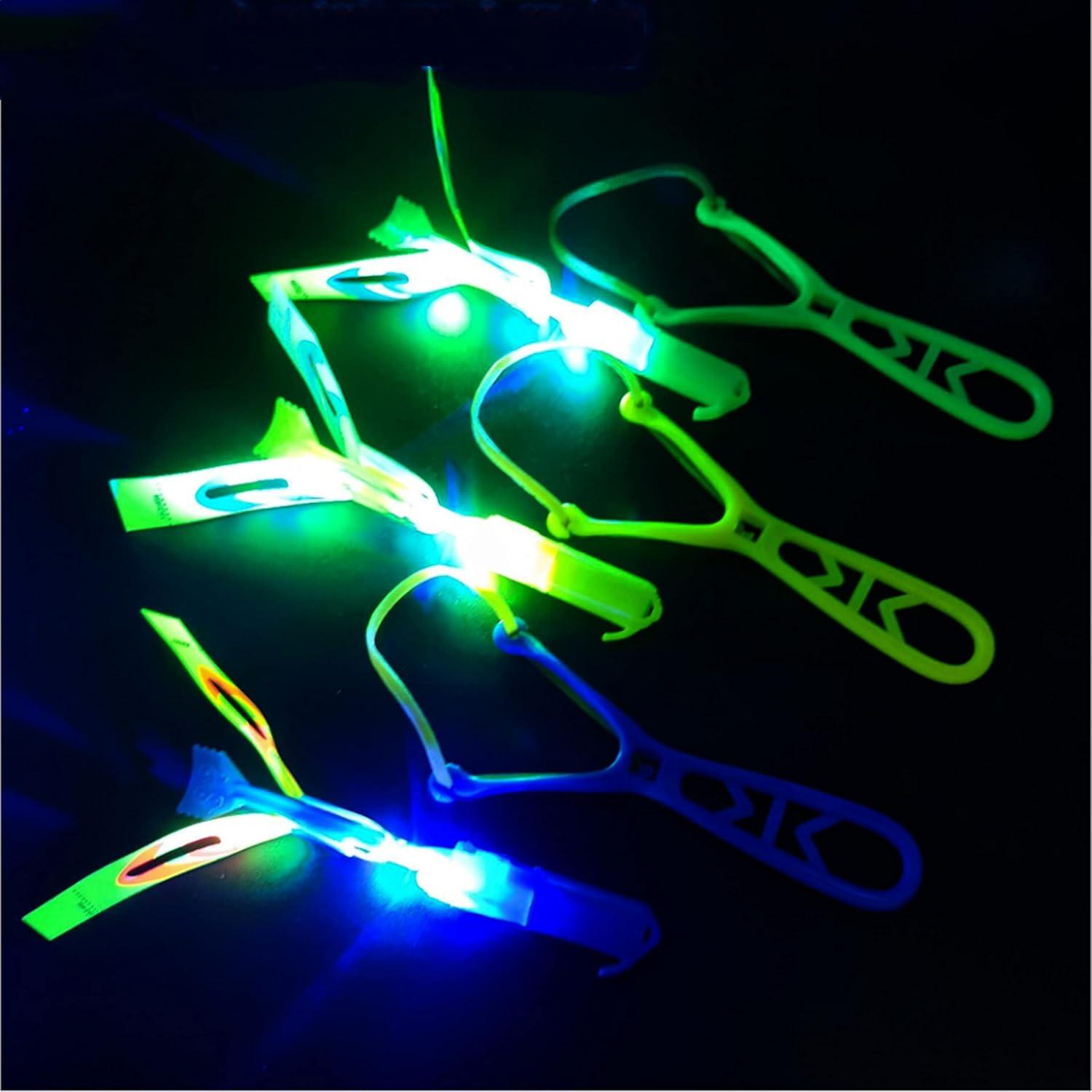 Juguetes Voladores LED TOYARA - 12 PCS para Niños 8-12 Años