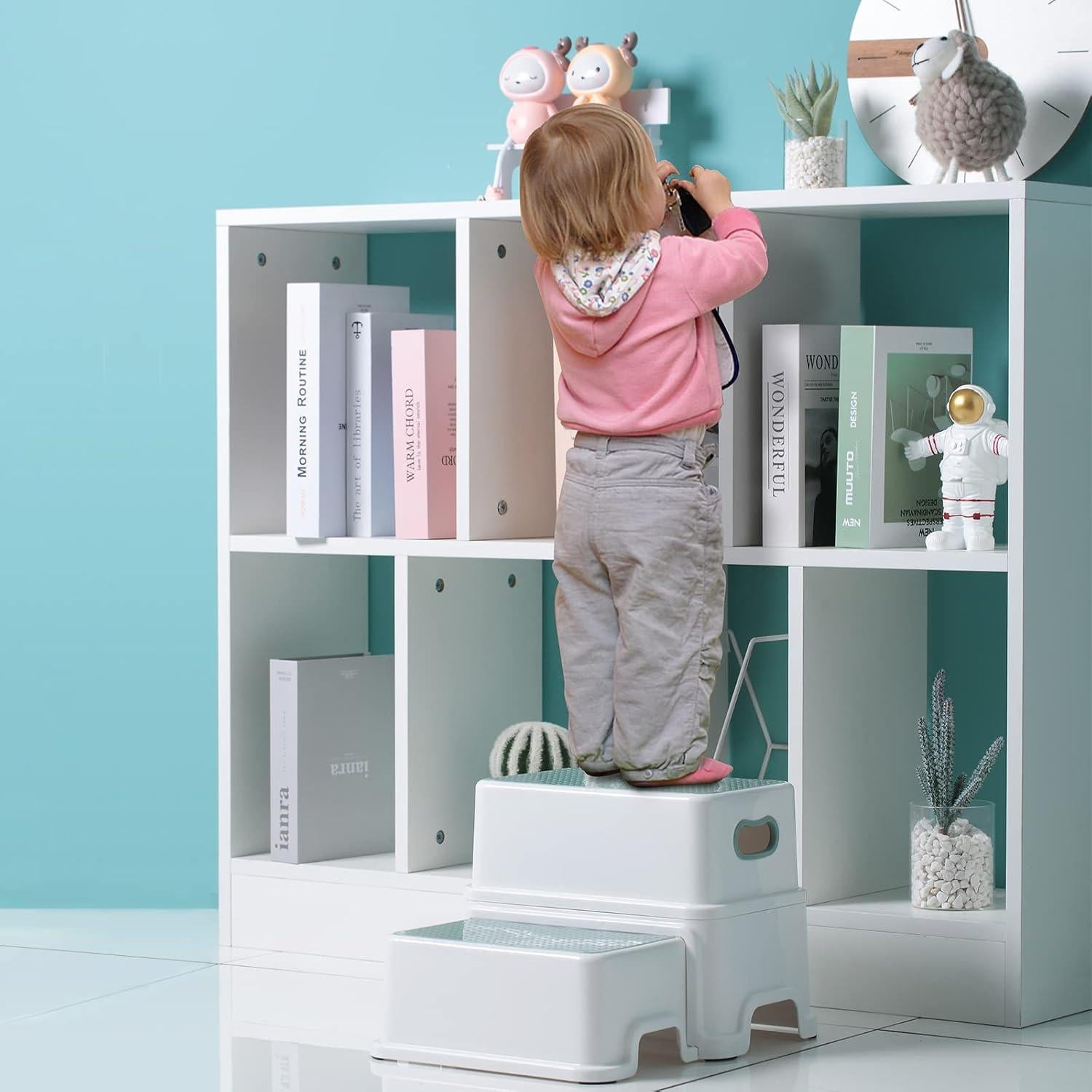 Escalera de 2 Pasos Victostar Antideslizante Verde-Blanco