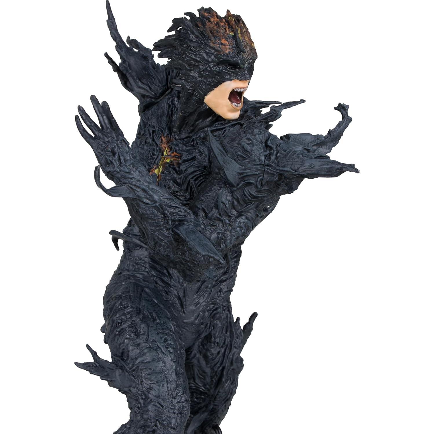 Estatua Flash Oscuro McFarlane Toys 30,48 cm Detallada