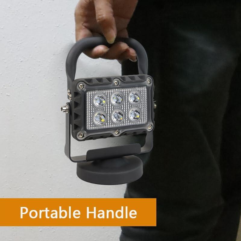 Luz de trabajo LED SMA 18W 2400 lúmenes portátil magnética