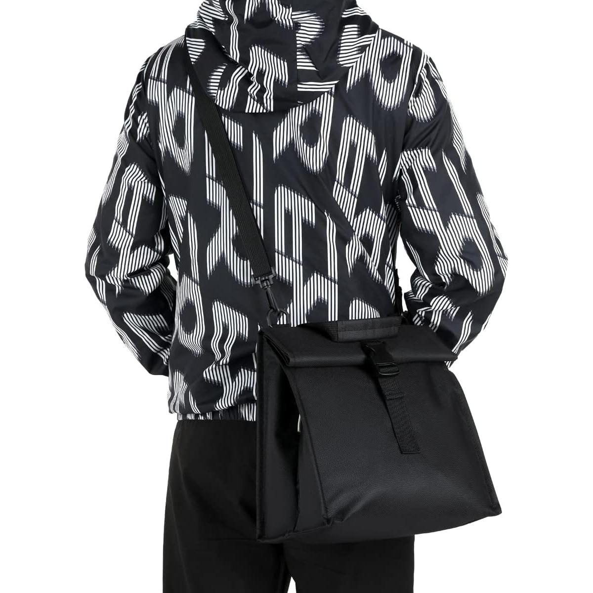 Bolsa de Almuerzo Aislada GYEUKHAM Negra 8.8L Ajustable