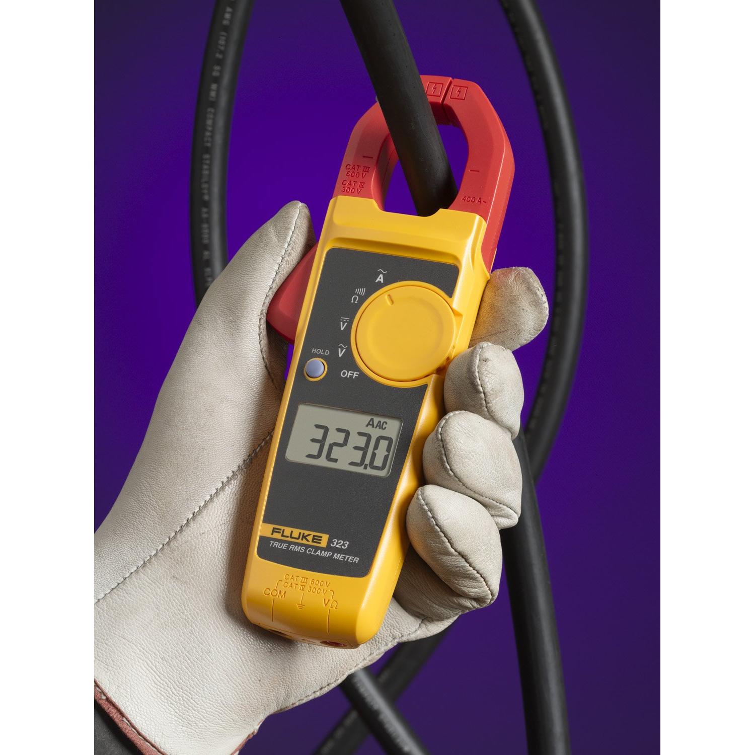 Fluke 323 Medidor de Pinza Digital 400A 600V Resistencia