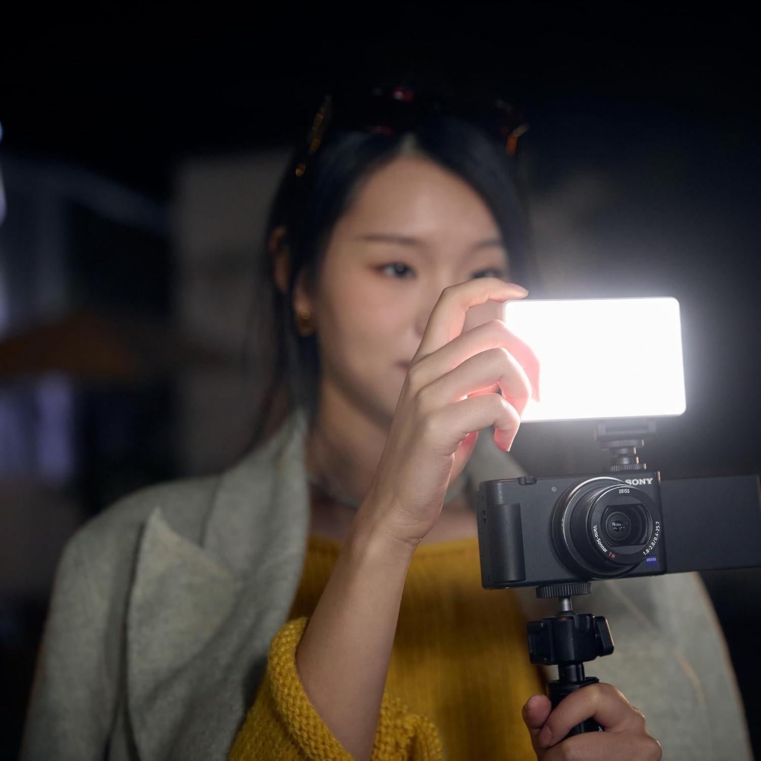 Luz de Video Godox MA5R RGB Mini con Banco de Energía - Blanco