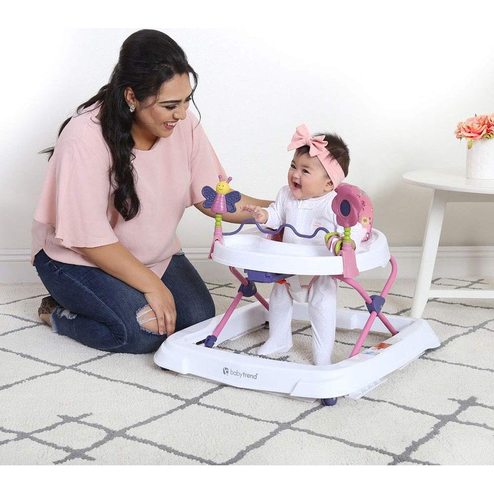 Andador de Actividad Baby Trend Emily 3.0 con Arco de Juguetes