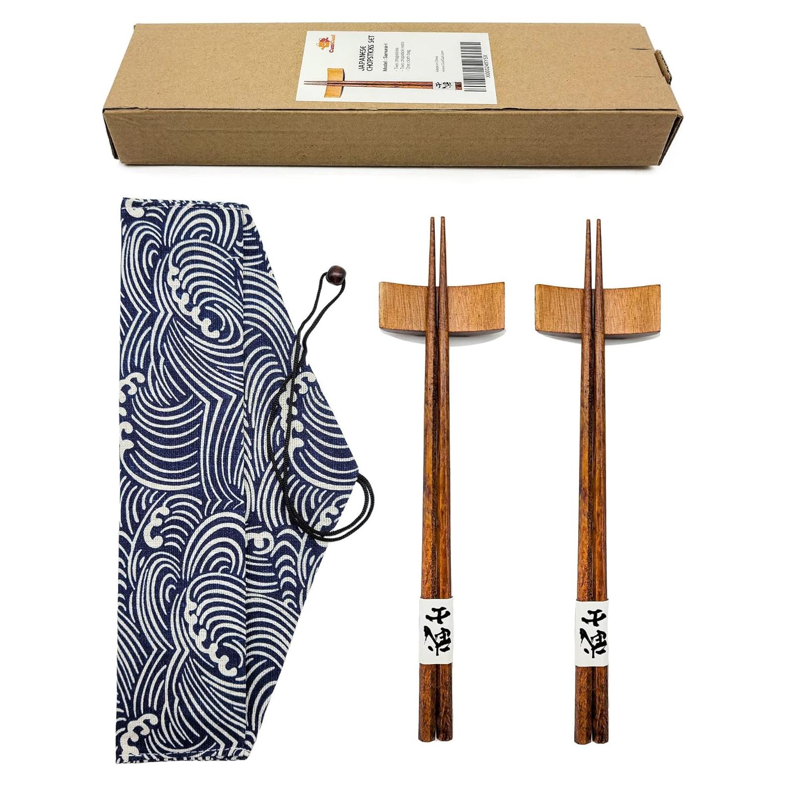 Juego de Palillos de Madera CuziCuzi con Soporte y Bolsa 23.5 cm