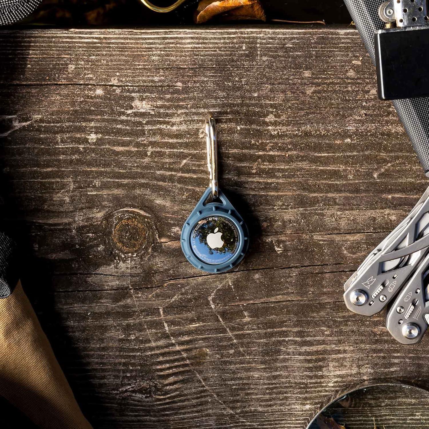 Funda Protectora Pelican para AirTag con Clip Marino