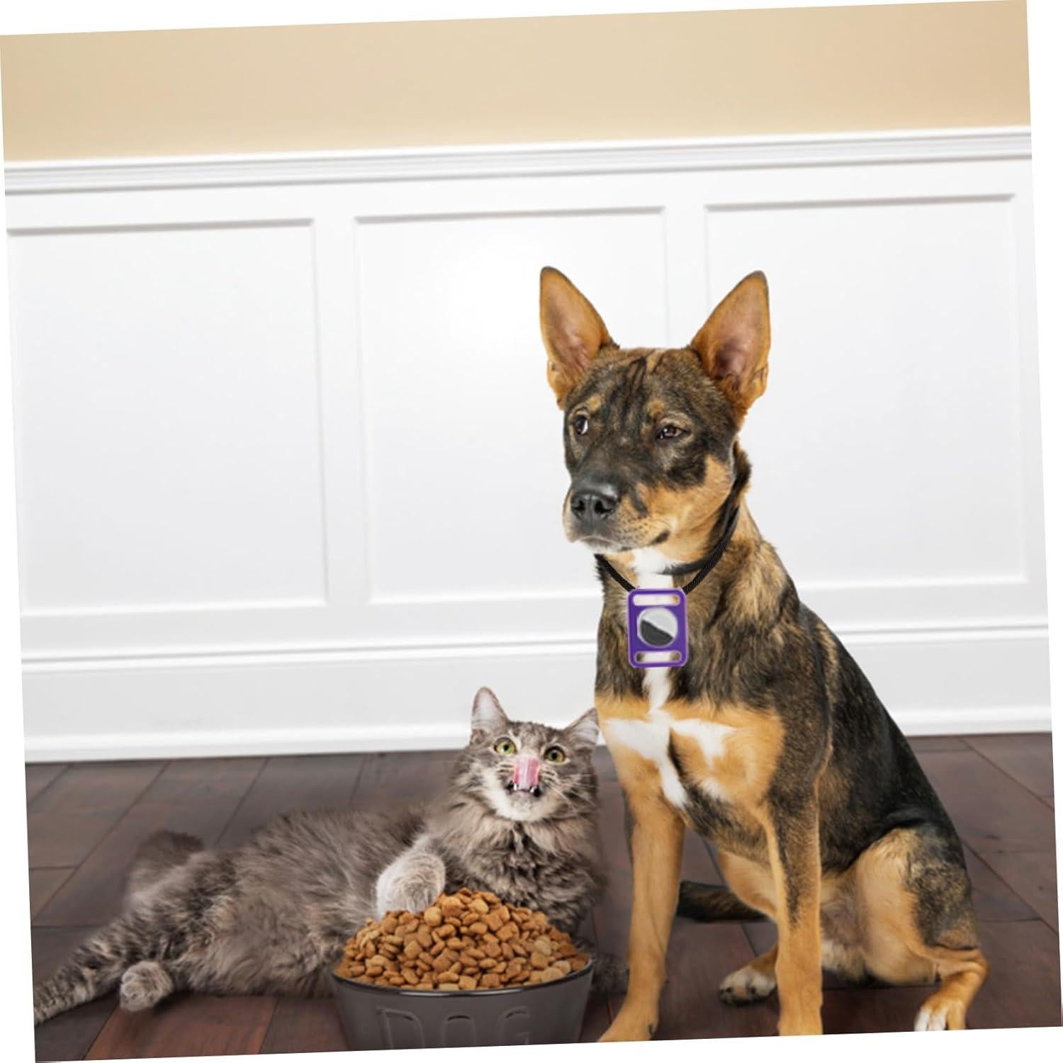 HOMSFOU Air Tag Case Pet Sleeve Protective Cover for Air Tag Silicone Easy to Install Dog Friendly