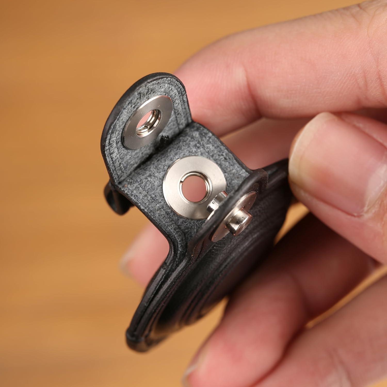 Soporte de cuero para AirTag LQU - Negro, cierre doble bloqueo