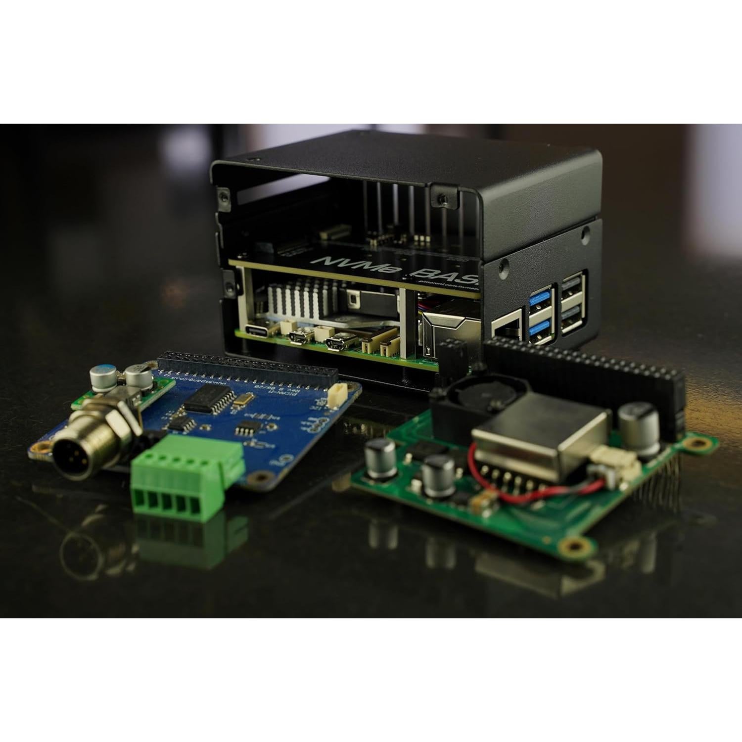 Caja KKSB para Raspberry Pi 5 con Espacio para HATs y Enfriador