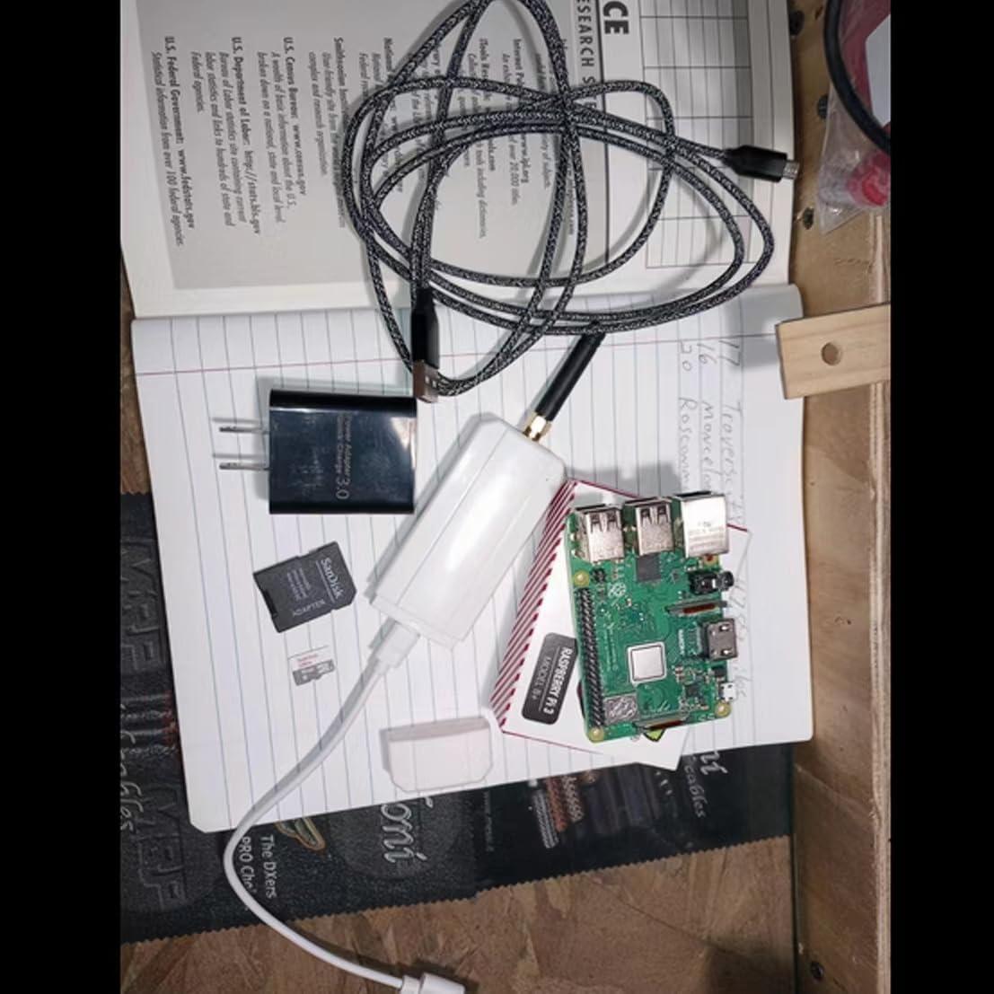 Radioberry SDR para Raspberry Pi 4 - Módulo UHF SR-FRS