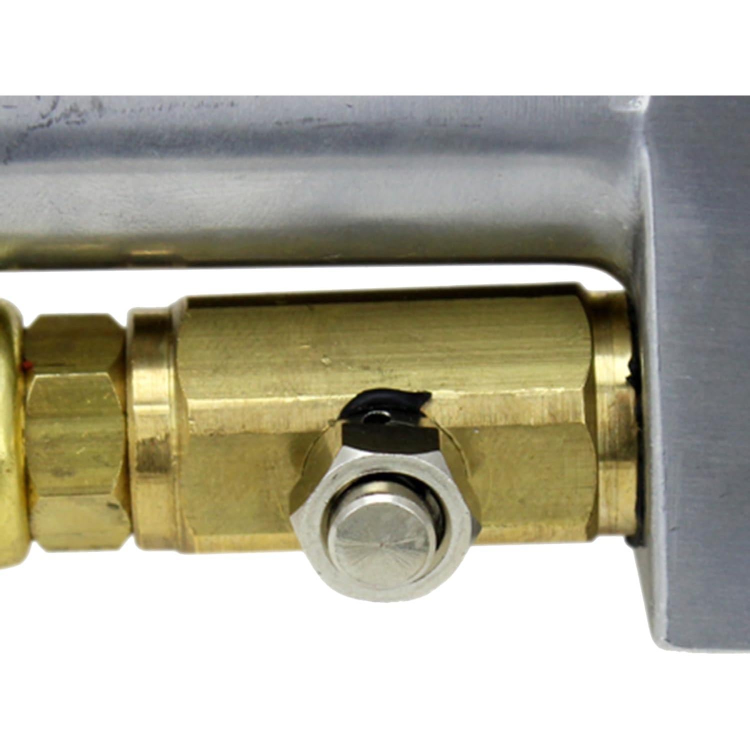 Inflador de Neumáticos Milton 553 con Manómetro y Manguera 1.52m