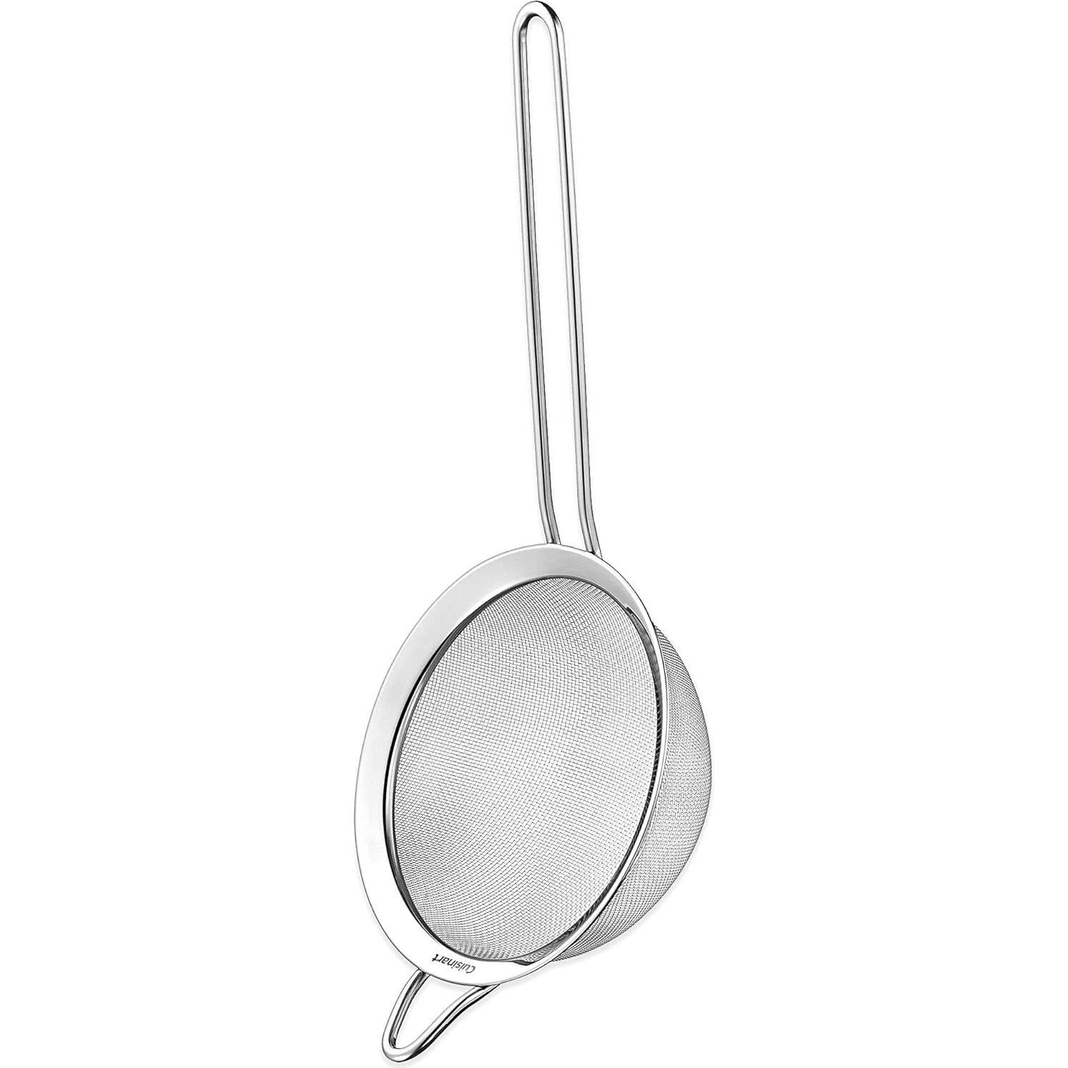 Set de Coladores de Malla Cuisinart y Hervidor Eléctrico 1.7L