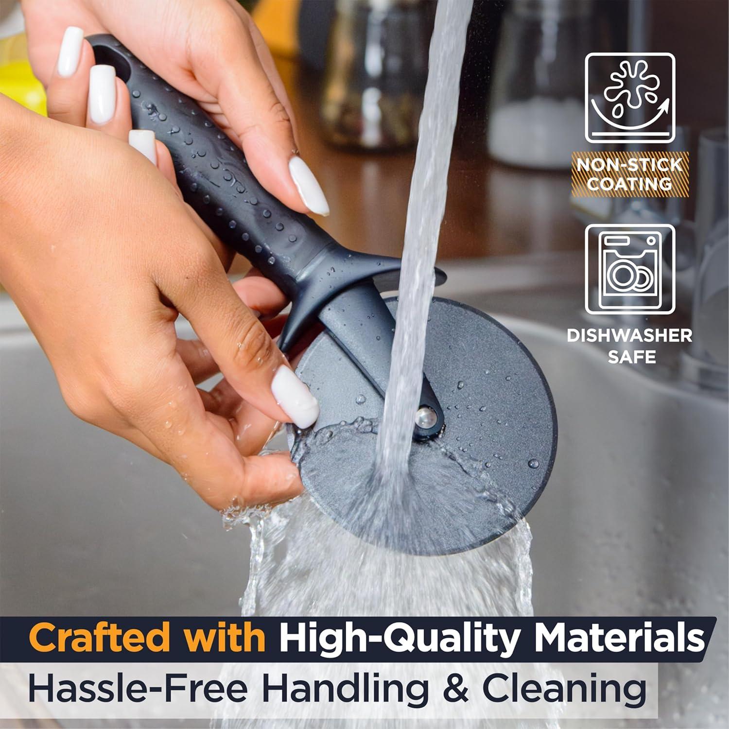 Cortador de Pizza Deiss LUX Acero Inoxidable 22.1x9.7cm Negro