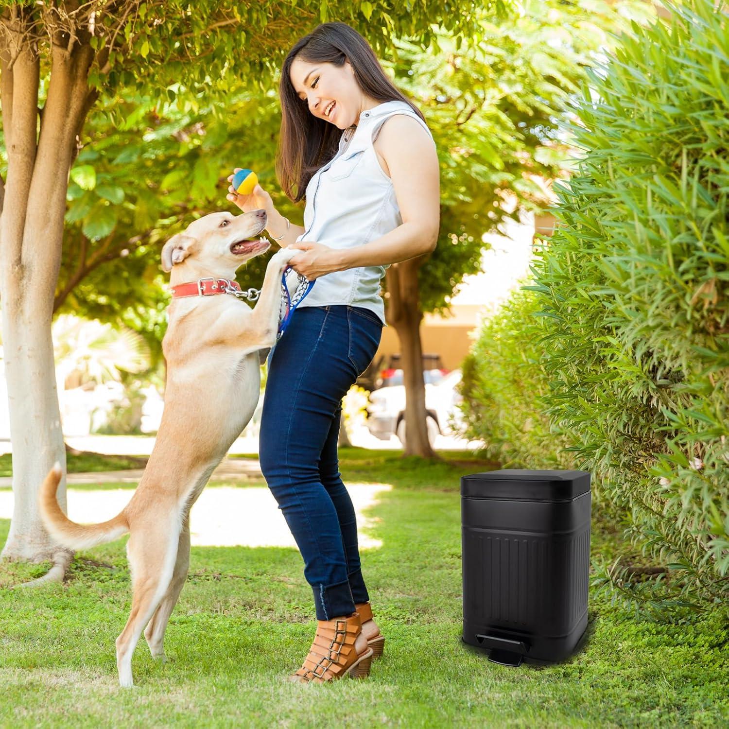 Contenedor de Basura para Excremento de Perro Mounting UP 3.8L