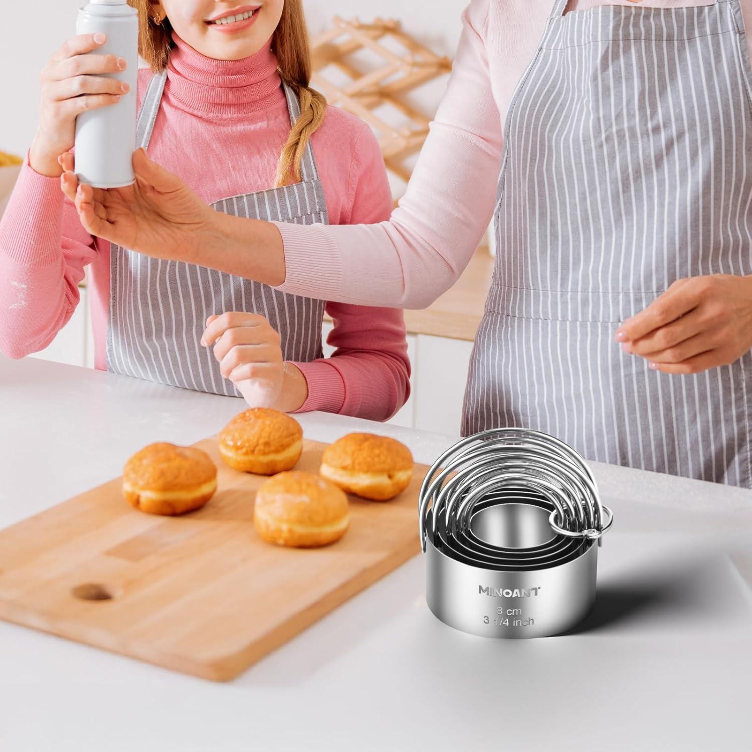 Juego de Cortadores de Galletas Redondos MINO ANT - 5 Piezas de Acero Inoxidable