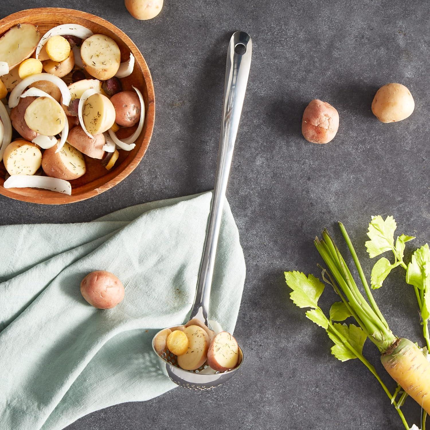 Cucharón Perforado RSVP Internacional Acero Inoxidable 32.4 cm