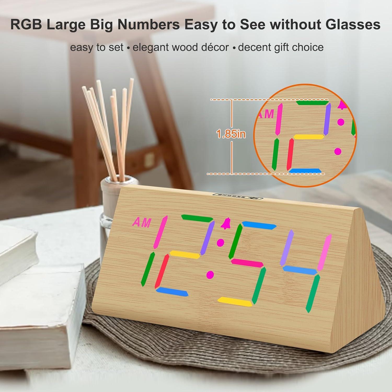 Reloj Despertador Digital DreamSky de Madera RGB con USB