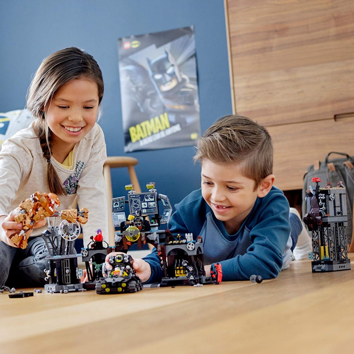 LEGO Batman Batcave Invasion 76122 1037 Piezas Juguete