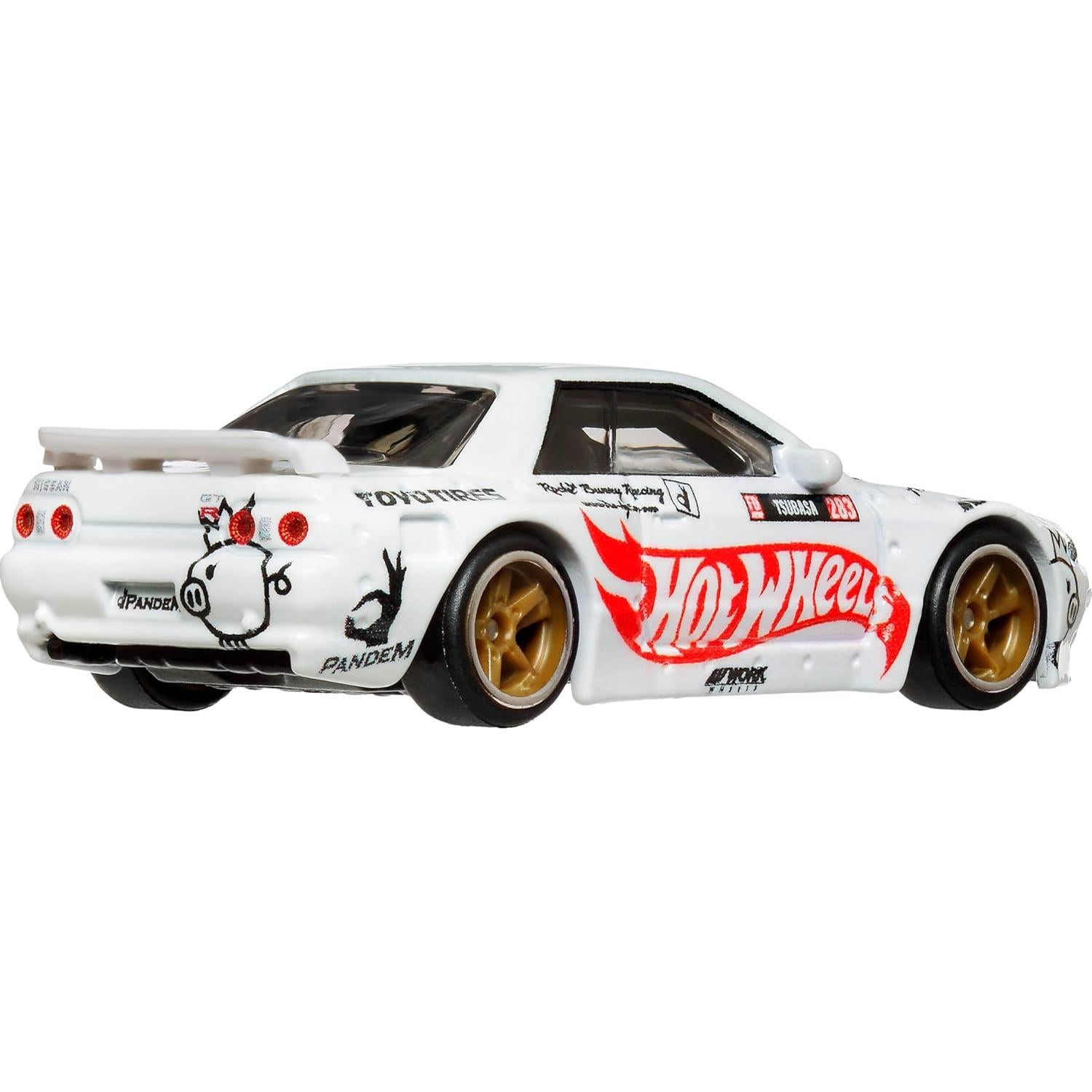 Premium Car Culture Collectible Toy Car, 1:64 Scale Die-Cast Nissan Skyline GT-R (R32) Pandem, Modern Classics Vehicle with Real Riders Tires