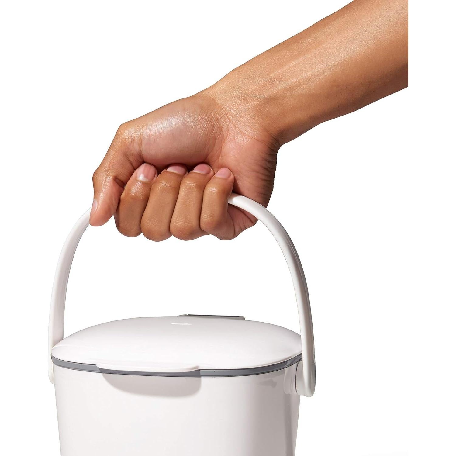 Cubo de Compostaje OXO Good Grips 2.84L Blanco