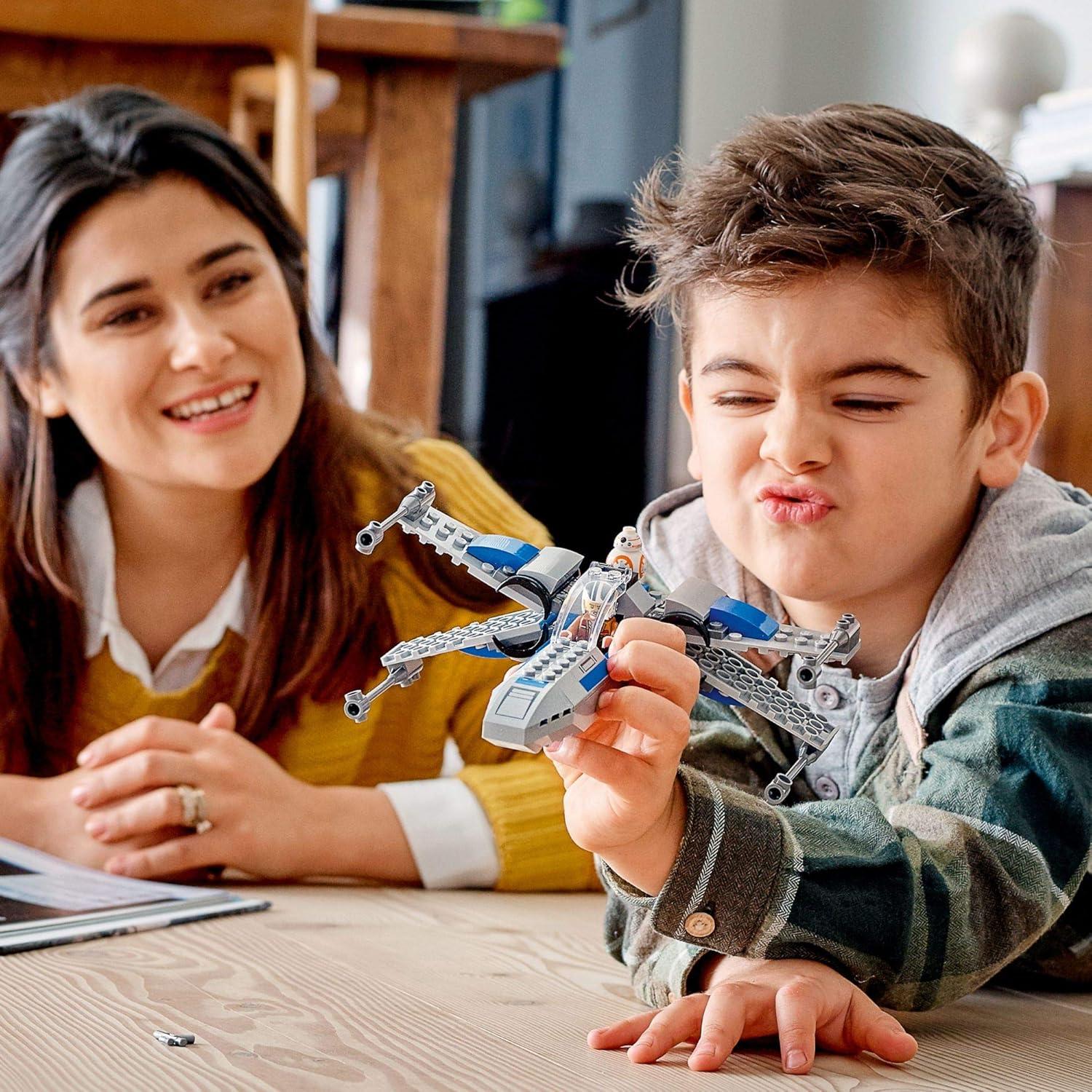 LEGO Star Wars X-Wing 75297 Poe Dameron y BB-8 60 Pzas