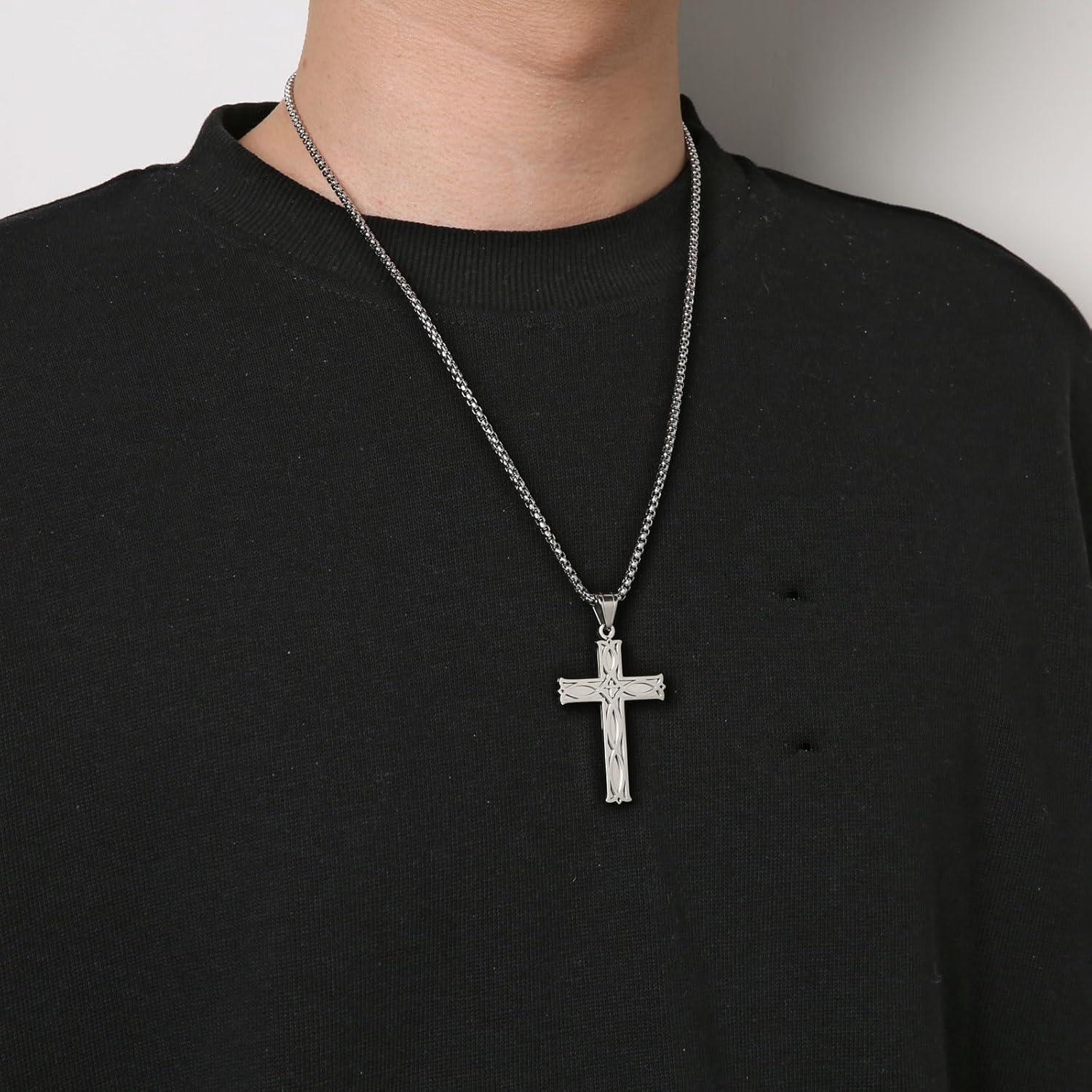 Collar Cruz Celta Infinito HZMAN Acero Inoxidable 55.88 cm