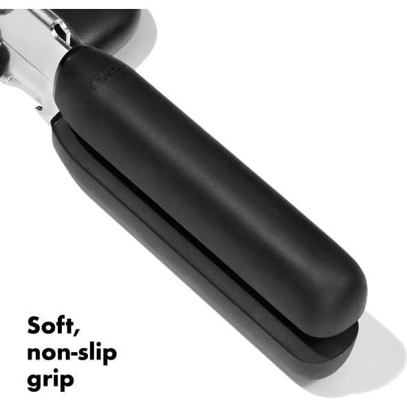 Abrelatas Manual OXO Good Grips con Mango Suave y Abridor de Botellas